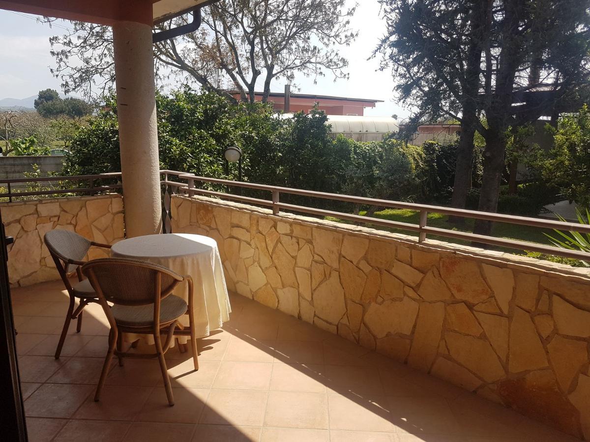 Agriturismo Terre Delle Monache ポンテカニャーノ エクステリア 写真